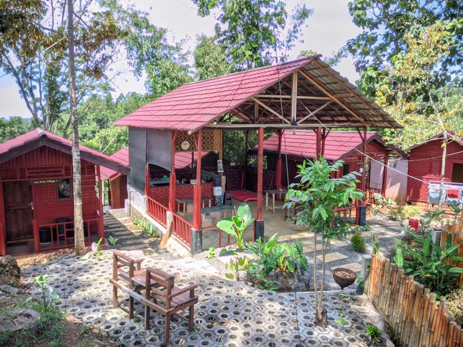 Happy Monkeys Village Sidomukti Exterior photo